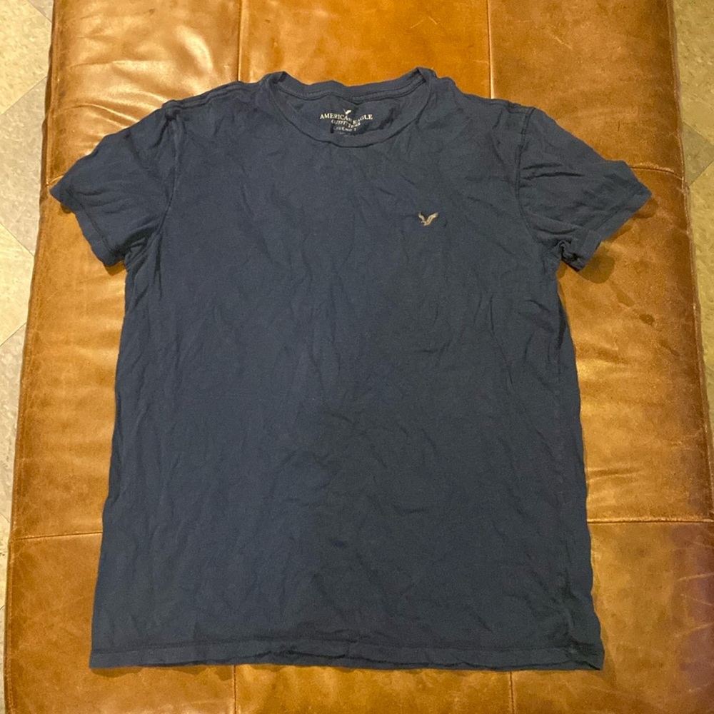 American Eagle T-shirt